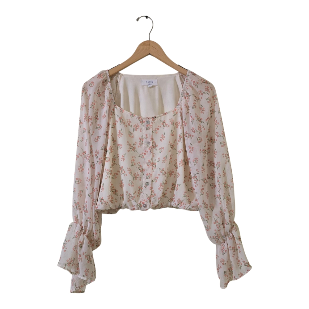 Peach Love Medium Floral Crop Top – Button Front, Flowy Sleeves, Boho Blouse